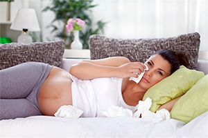 Простуда при беременности на ранних сроках: методы лечения